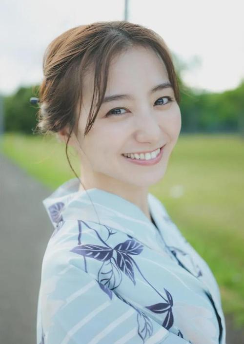 手枪与玫瑰